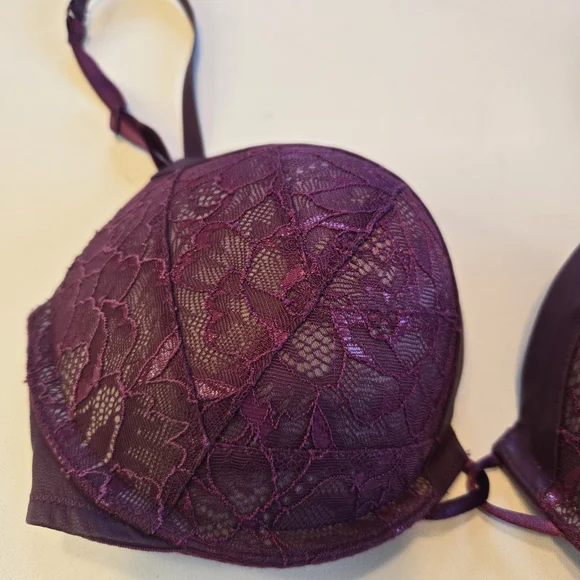 Victoria's Secret Plum Lace Bombshell Push Up Bra - Picture 4 of 11